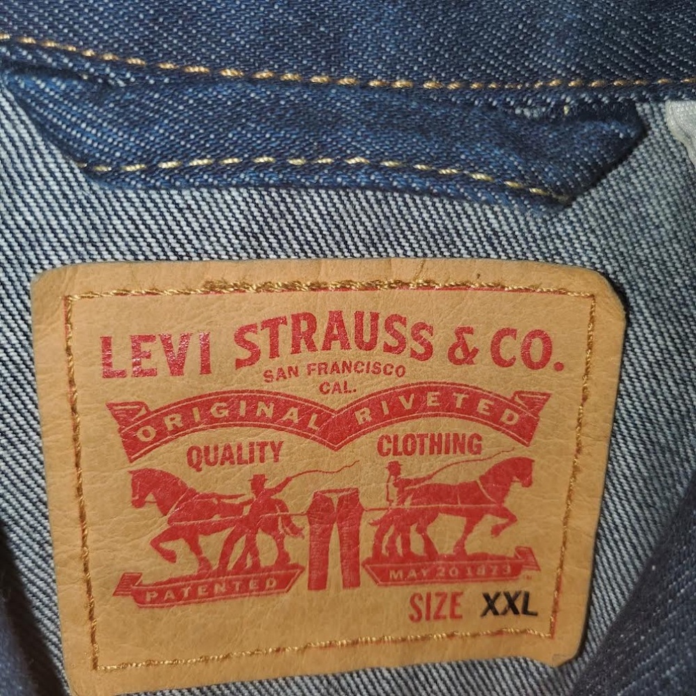 Mens Levi's Classic Denim Trucker Jacket (Red Tab) - Dark Wash (PC9 - 723340134) - Picture 4 of 14